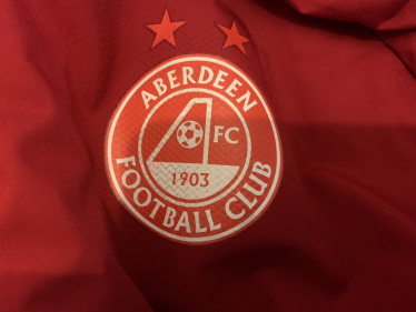 Aberdeen FC badge (on red)